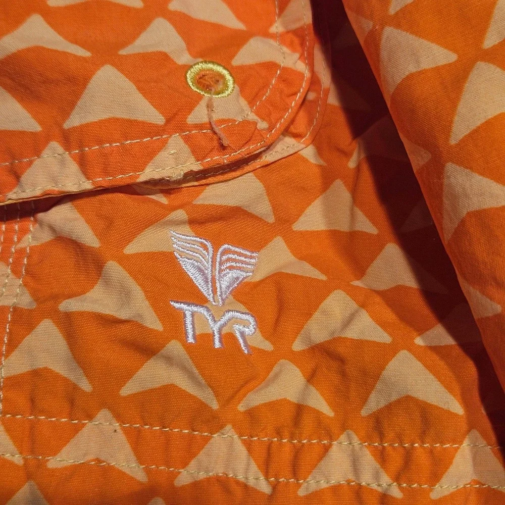TYR Mens Small Orange Yellow Gradient Geometric Triangle Board Shorts Swim Trunk